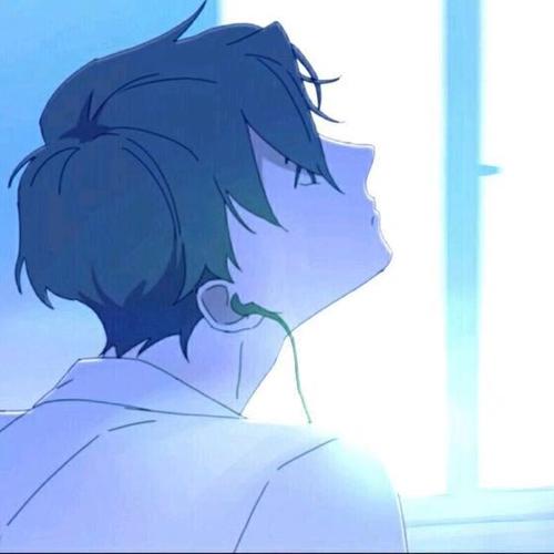 帅气男漫侧颜蓝戴耳机听歌