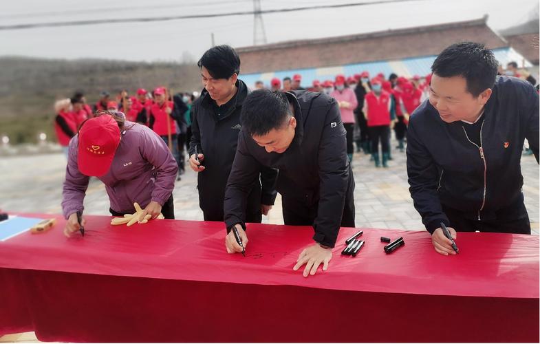 泾源县黄花乡举行"清水溯源"志愿活动