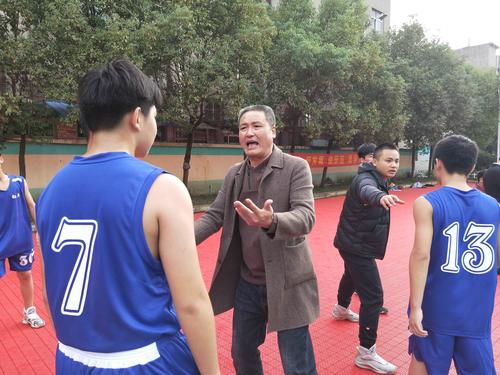 筱塘中学顺利举办2020年丰城市第十三届"康明杯"中学生篮球赛——白土