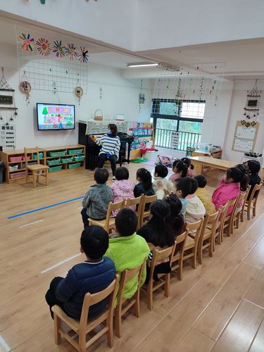 加强安全教育 守护师生安全——南京揽翠苑幼儿园开展