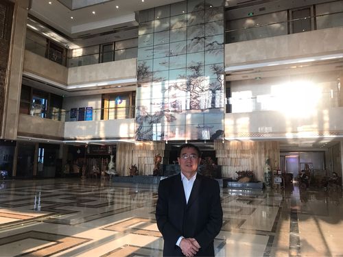 新泰荣峰国际大酒店