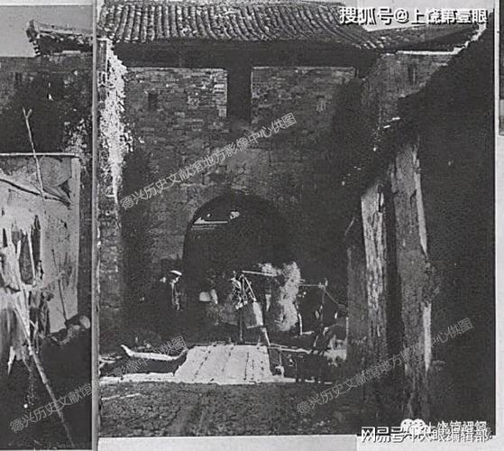 这是一位广丰车夫的照片.广丰人的锥形斗笠,是很有特色的.