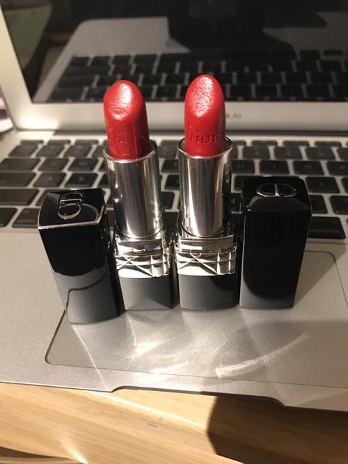 dior迪奥 烈焰唇膏 999#老版与新版 丝绒对比
