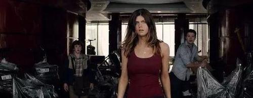 真探第一季第二集无删减哪里可以看?亚历珊德拉演的