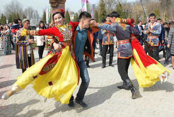 乌兹别克斯坦庆祝纳乌鲁斯节