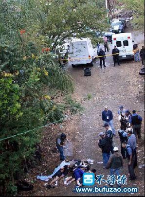 墨西哥女毒贩被割头 墨西哥毒贩处决女人