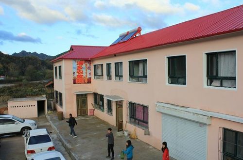 本溪洋湖沟满乡农家院看枫叶吃住的好去处15141446687