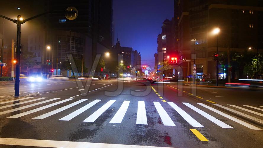 4k原创)繁华城市市区马路街道夜景车流延_3840x2160_高清视频素材下载