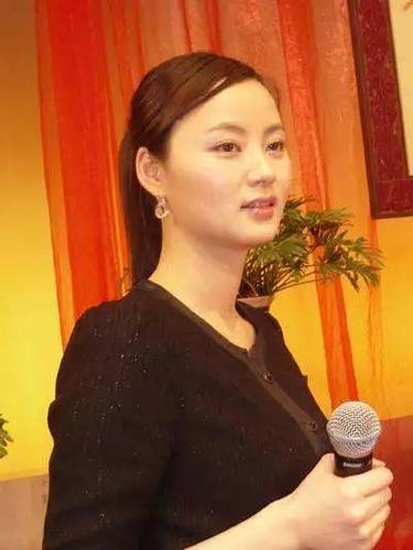 吴一迪:本山传媒总裁助理,《乡村爱情》陈艳楠扮演者