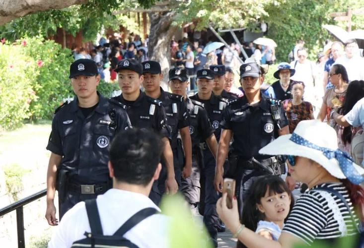 厦门巡特警反恐大队在行动