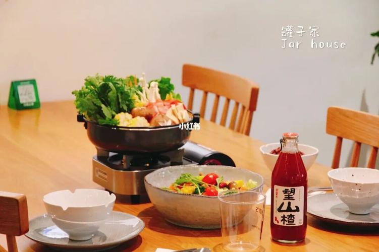 轻食火锅,温暖又轻体的火锅_火锅_轻食_罐子家jar house攻略_泡菜