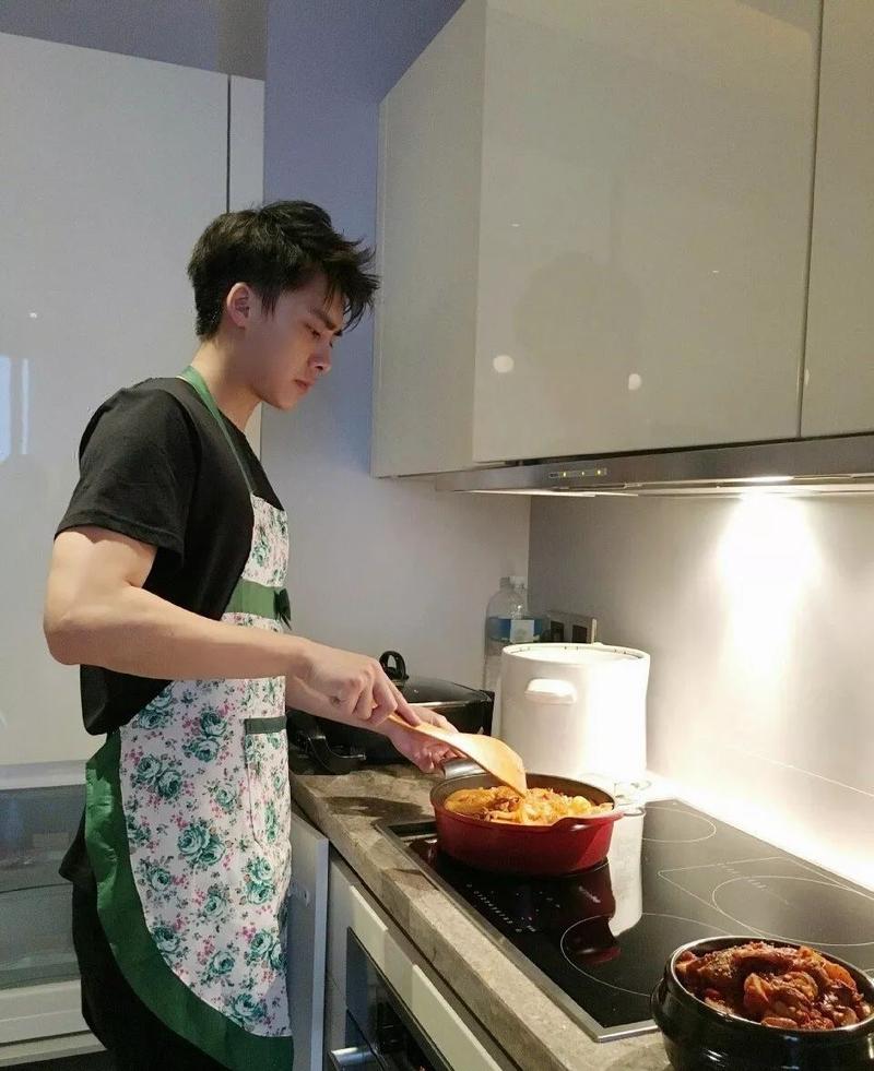 会做饭的男生有多迷人
