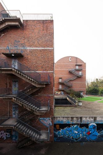 四川美术学院虎溪校区艺术系教学楼