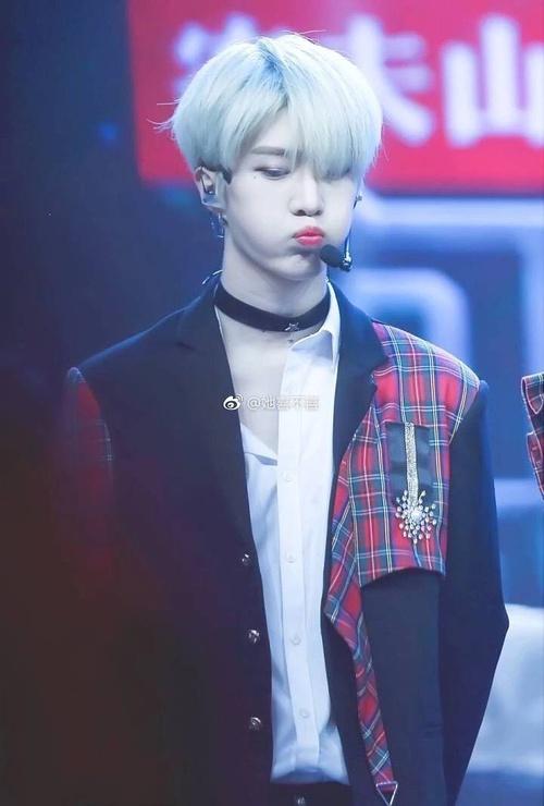 范丞丞为什么这么喜欢嘟嘴