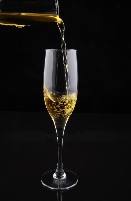 供应 无铅玻璃笛形香槟杯 起泡杯 高脚杯 葡萄酒杯200m.