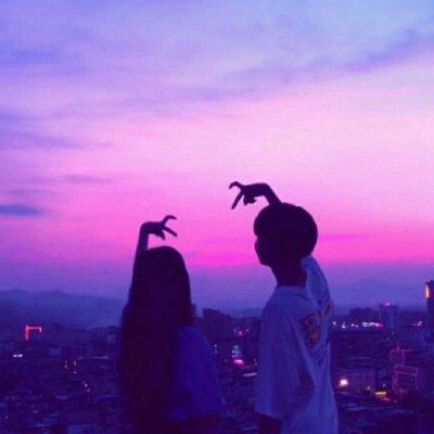 学生情侣头像两张一对