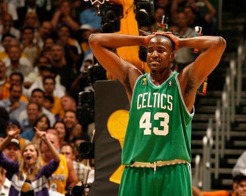 帕金斯对于凯尔特人有多么重要,相信上赛季的总决赛已经让绿军球迷们