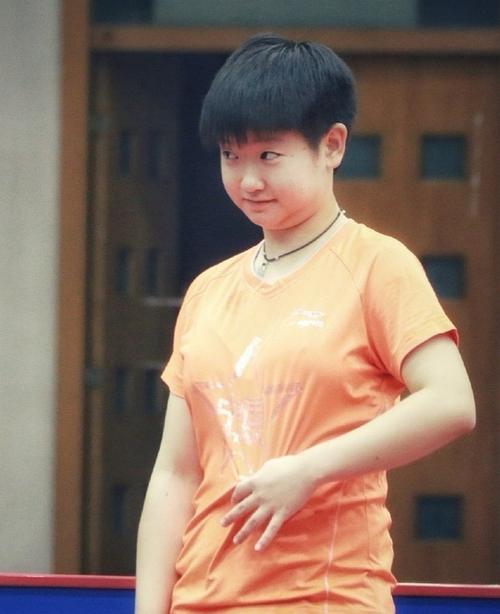 我会空手套一些孙颖莎的奶里奶气图