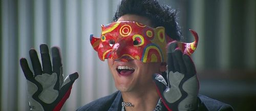 新警察故事中阿祖用过的枪械到底是富二代用的都是精良武器