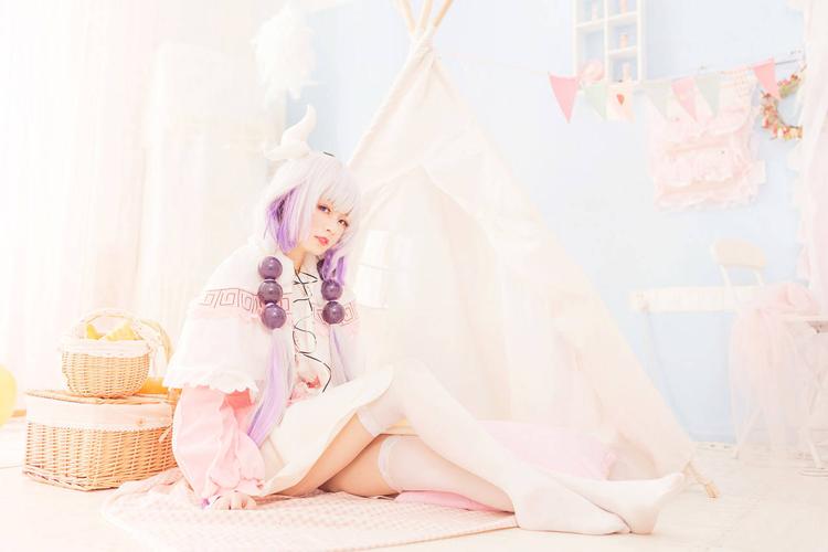 小林家龙女仆 康娜cosplay