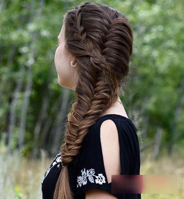 10款鱼骨辫编发马尾盘发的辫法发型