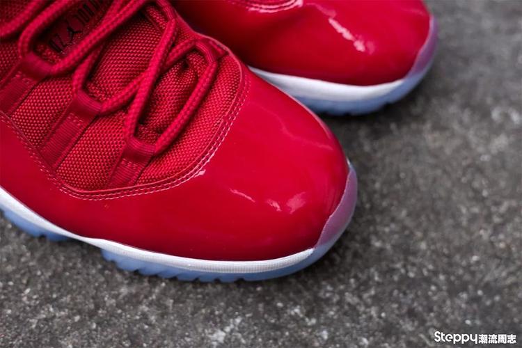 jordan xi heiress哟～喜欢的妹子们,可不要错过了哟~金色的小飞人