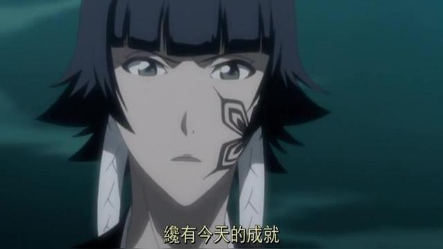 死神:碎蜂成功战胜雀蜂,她可不是一个只会依靠斩魄刀的人啊!