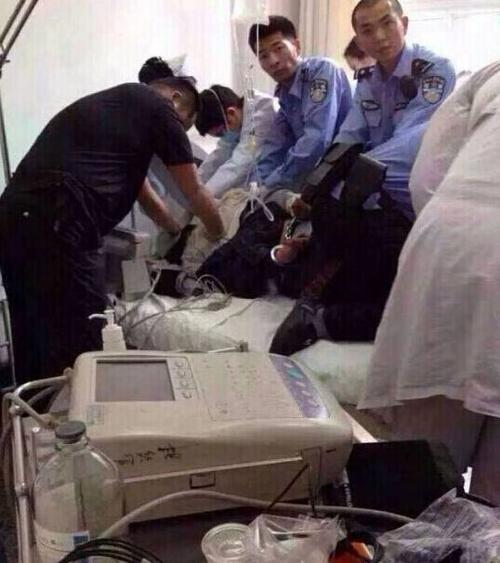 15"杀人案凶手自杀抢救中曾到