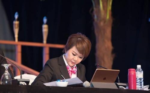 赖彩云:为优秀员工举办勇士峰会,望开启新的长征