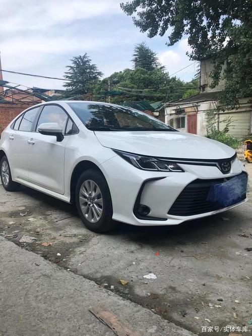 21款丰田卡罗拉!