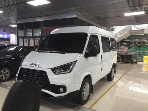 江铃 特顺 2019款 2.8t商运型短轴中顶6座国vi jx493图片