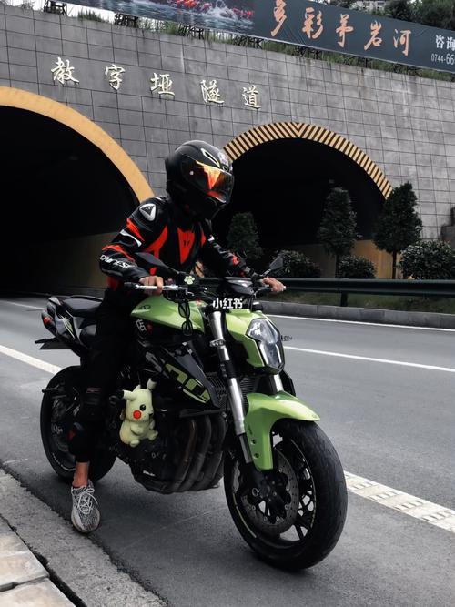 黄龙600_黄龙怎么样_汽车_摩托车