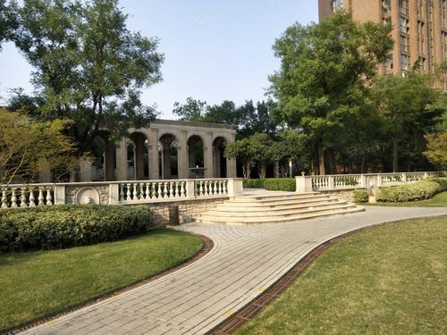 普罗旺世塞纳维斯,国基路,近索凌路-郑州普罗旺世塞纳