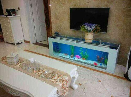 客厅鱼缸电视柜影响风水吗 4款带玻璃鱼缸的电视柜装修效果图