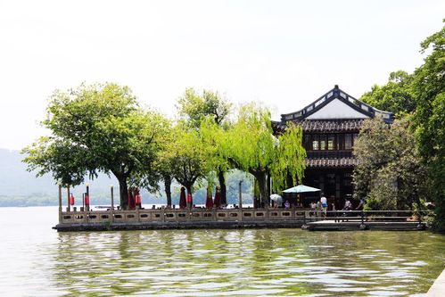 杭州西湖平湖秋月图片