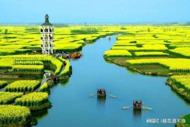 清朝取代明朝后,今县级兴化市一带为扬州府高邮州兴化县,后直隶扬州府