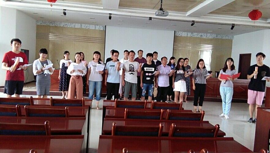 武威八中参演"千古凉州词.万人诵经典"活动掠影