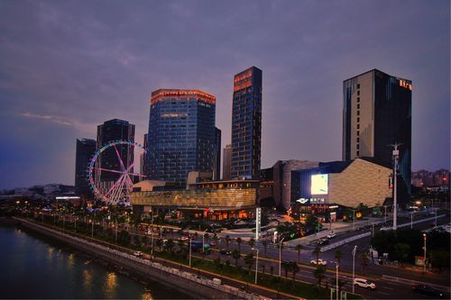 泉州东海泰禾广场,晋江大桥