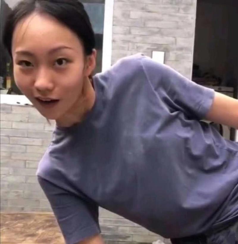 疯产姐妹贝勒爷表情包v10