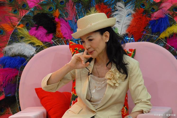 快来关注昕宝小猪妹