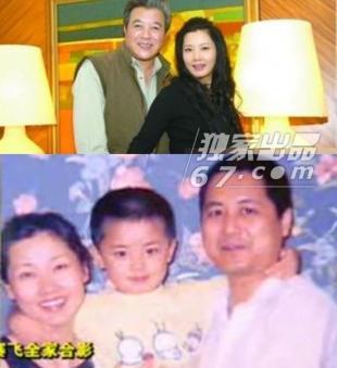 1988年除夕夜,26岁的何赛飞与大她6岁的杨楠结婚.