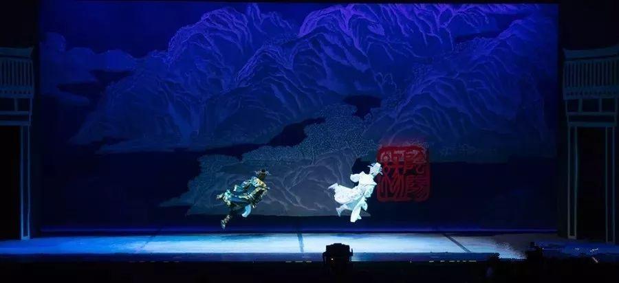 听说了吗?新编京剧《阴阳缘》的舞美亮了