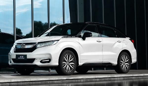 本田冠道的长宽高 车身长达4.8米(车身轴距2820mm)