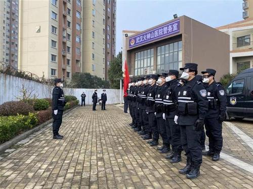 "等你凯旋娶我",武汉特警突击队今日进驻火神山