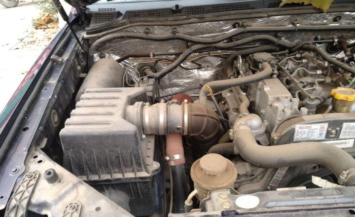 黄海n3 2017款 2.5t手动四驱运动版je4d25q5a