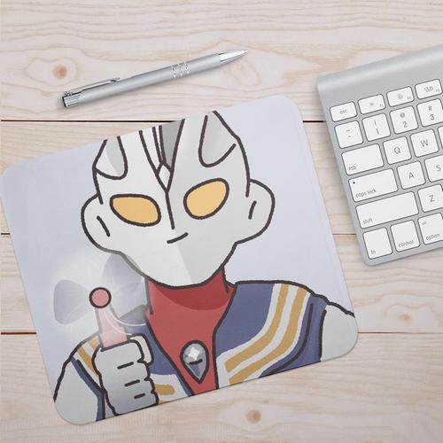 可爱迪迦奥特曼鼠标垫小号锁边笔记本电脑桌垫子防滑