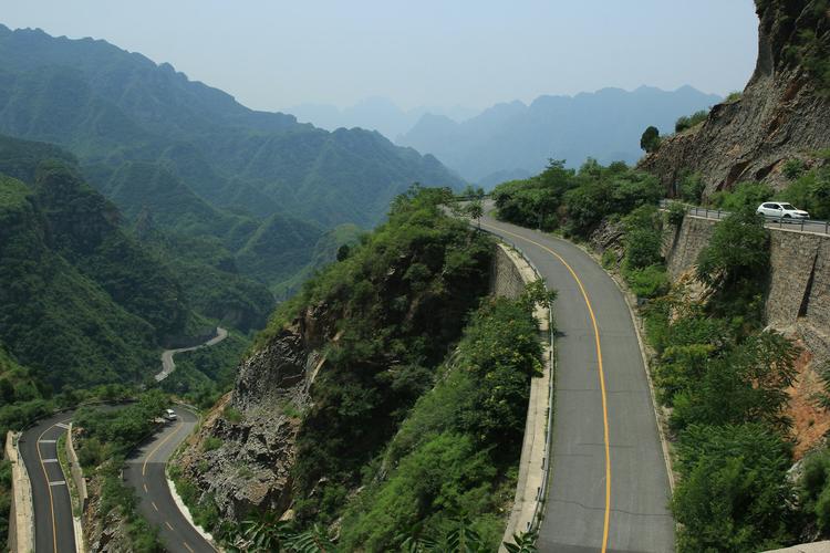 全国十大最危险盘山公路之一北京房山红井路