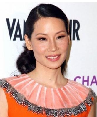 不太重贞节,要是加上鼻子也是呈现白里透红,其人为风尘女子9,女人颧高