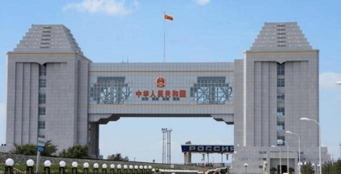 中俄,中蒙,中越,中缅边境国门对比:你就知道差距有多大了!