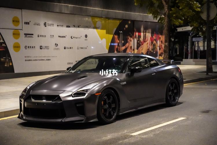 战神gtr 夜拍 儿时dream car_梦诺怎么样_夜拍_汽车